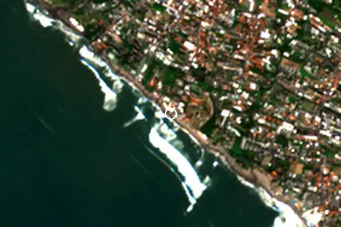 Satellite image of Pantai Batu Karas and its surroundings