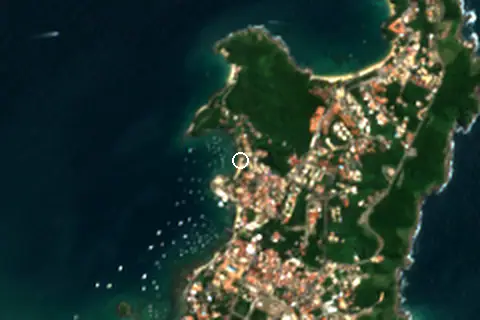 Satellite image of Praia dos Ossos and its surroundings