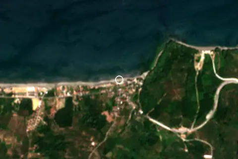 Satellite image of Karaburun Plajı and its surroundings