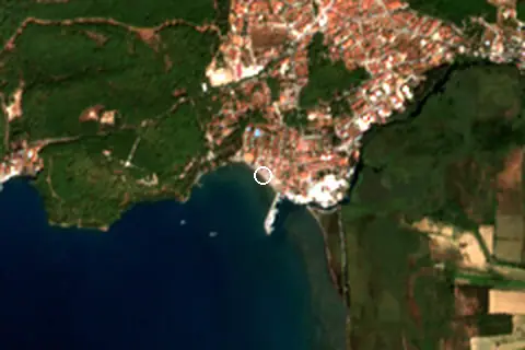 Satellite image of Akyaka Plajı and its surroundings