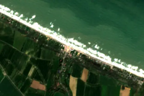 Satellite image of Omaha Beach and its surroundings