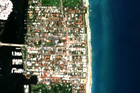Satellite image of Palm Beach and its surroundings