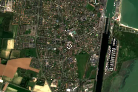 Satellite image of Ouistreham and its surroundings