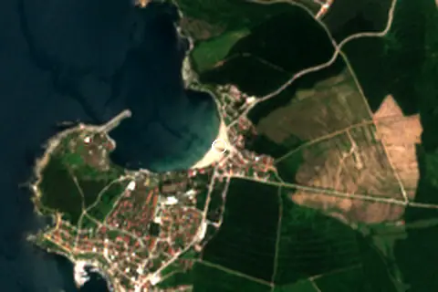 Satellite image of Kefken Plajı and its surroundings