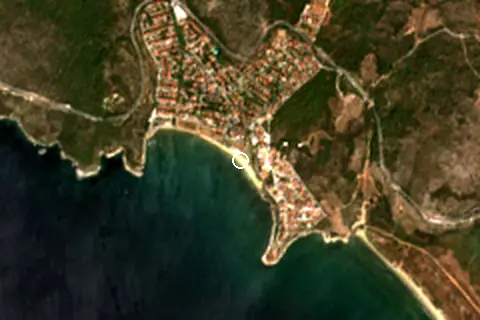 Satellite image of Yoncaköy Plajı and its surroundings