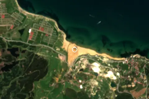 Satellite image of Kısırkaya Plajı and its surroundings