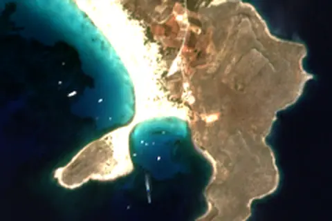 Satellite image of Simos Beach and its surroundings
