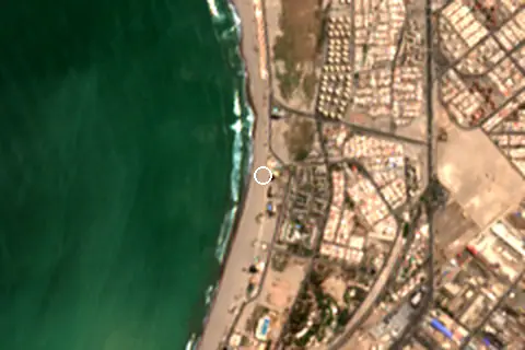 Satellite image of Playa Chinchorro and its surroundings