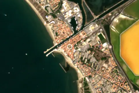 Satellite image of Le Grau-du-Roi and its surroundings