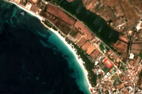 Satellite image of Spiaggia di Maria Pia and its surroundings