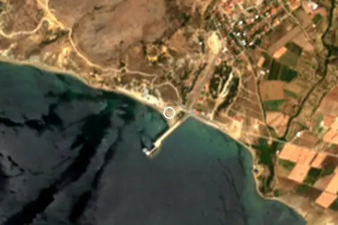 Satellite image of Uğurlu Plajı and its surroundings