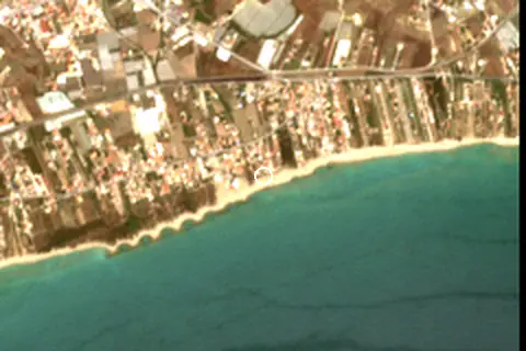 Satellite image of Spiaggia della Giannella and its surroundings