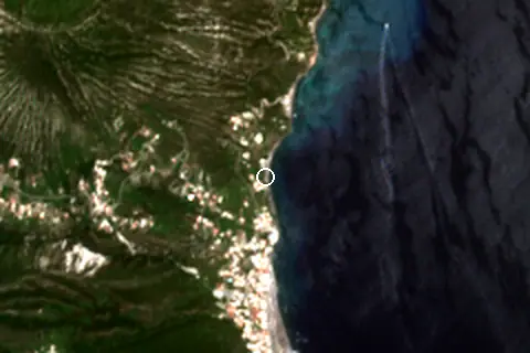 Satellite image of Spiaggia Bianca and its surroundings